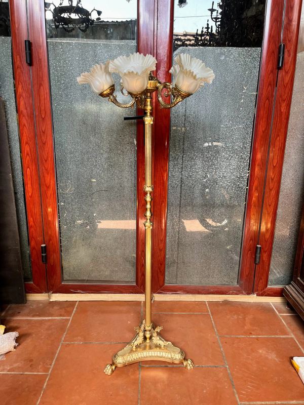 Đèn điện – ảnh 1