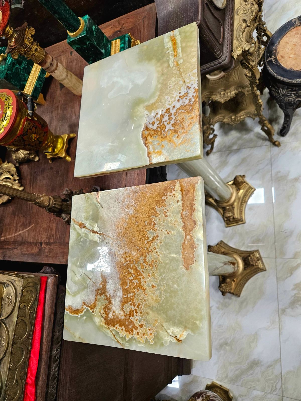 Cặp đôn đá – ảnh 2