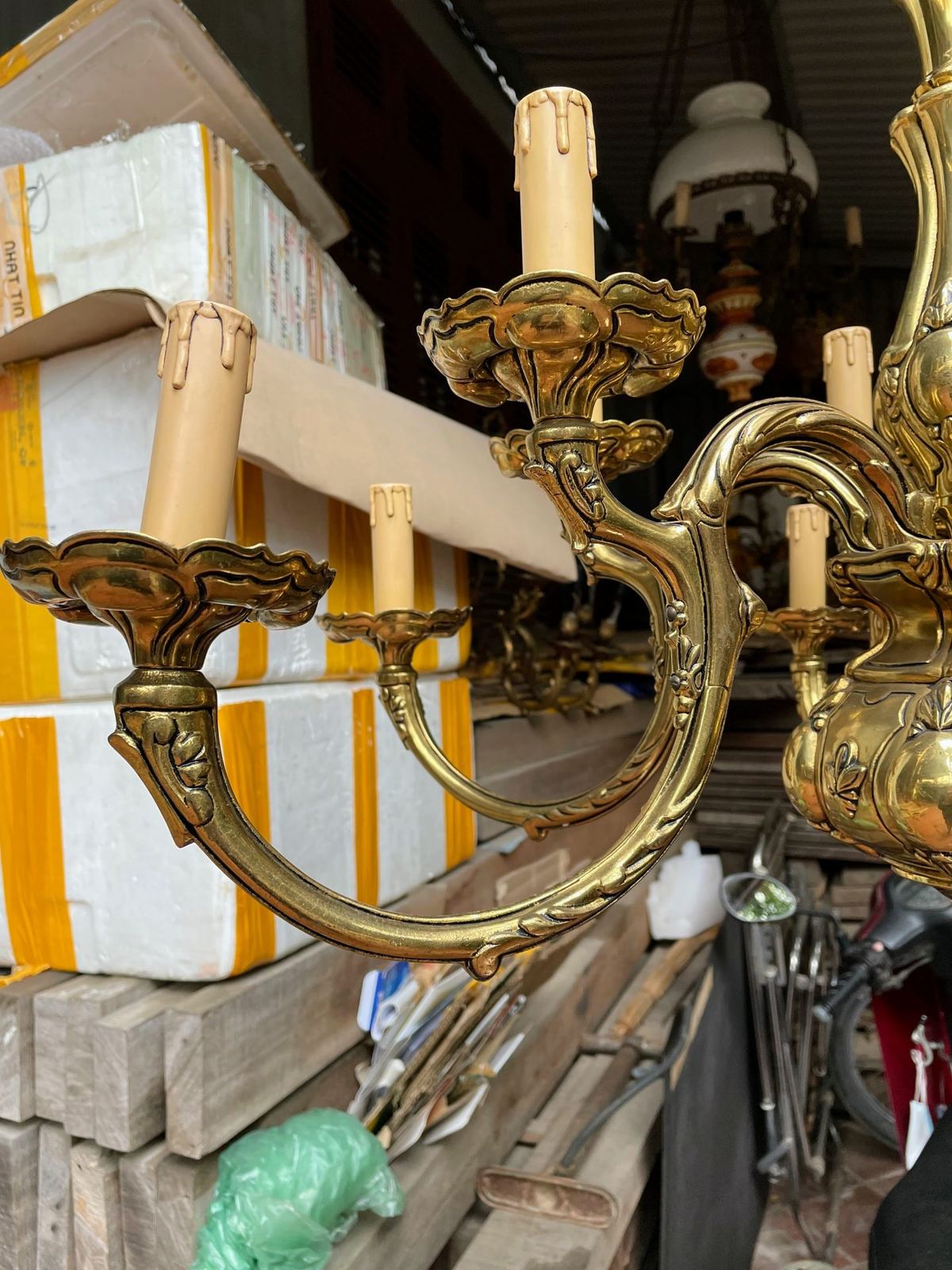 Đèn chùm 12 ngọn Tây Ban Nha – ảnh 5