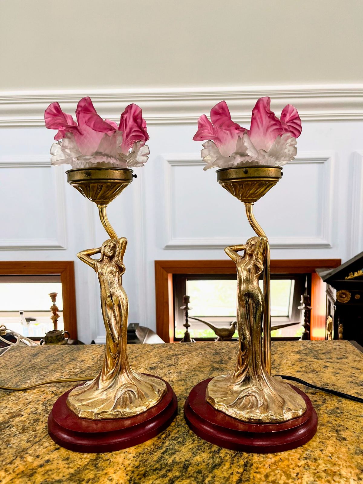 Cặp đèn bàn nhỏ – ảnh 2