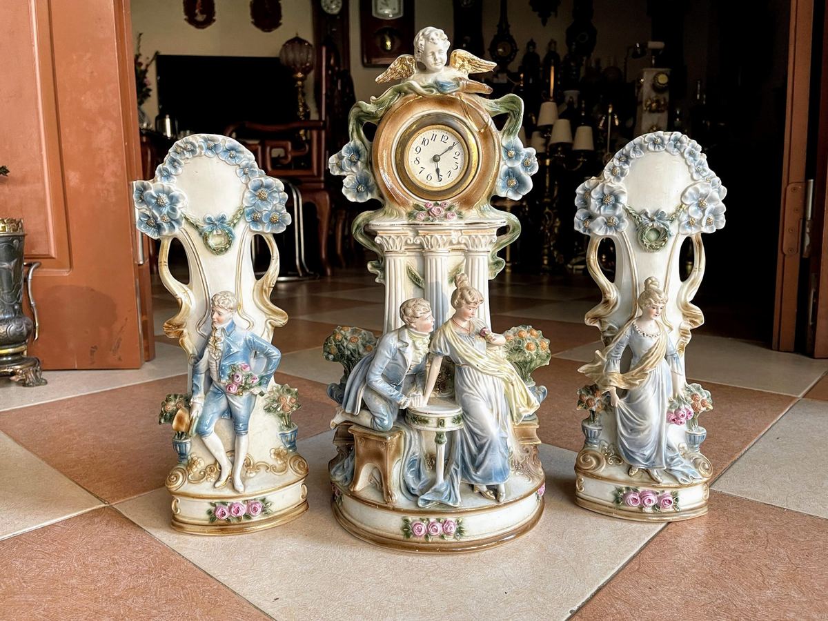 Bộ đồng hồ sứ bình hoa – ảnh 1