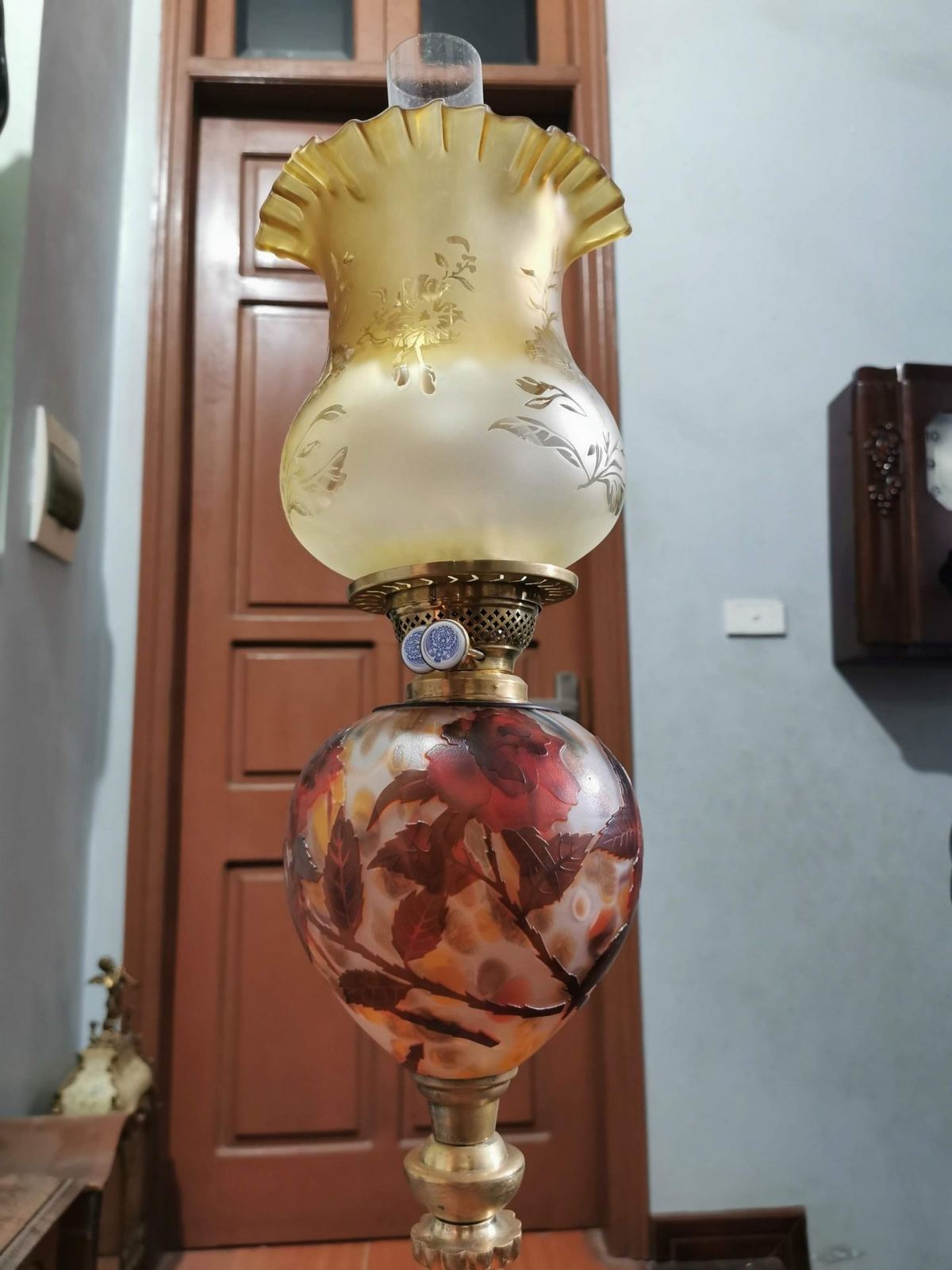 Đèn dầu tượng thiếu nữ – ảnh 4