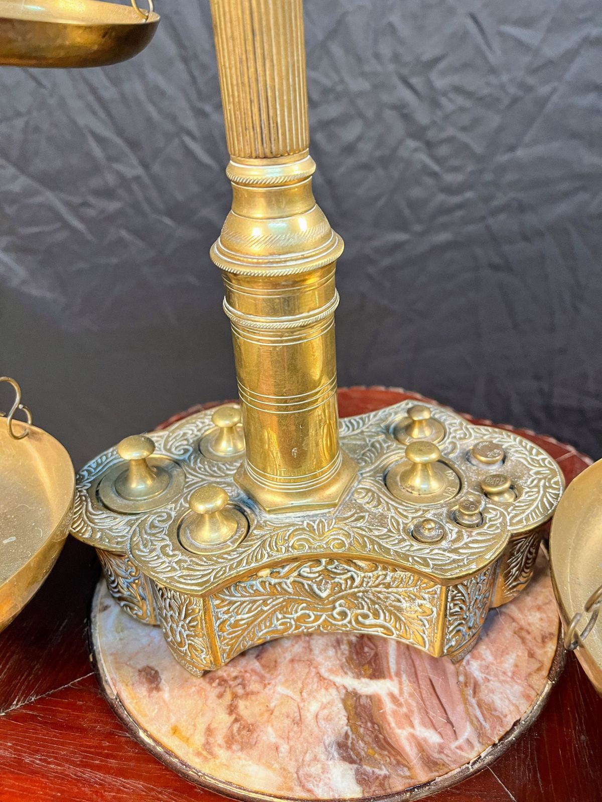 Cân công lý – ảnh 6