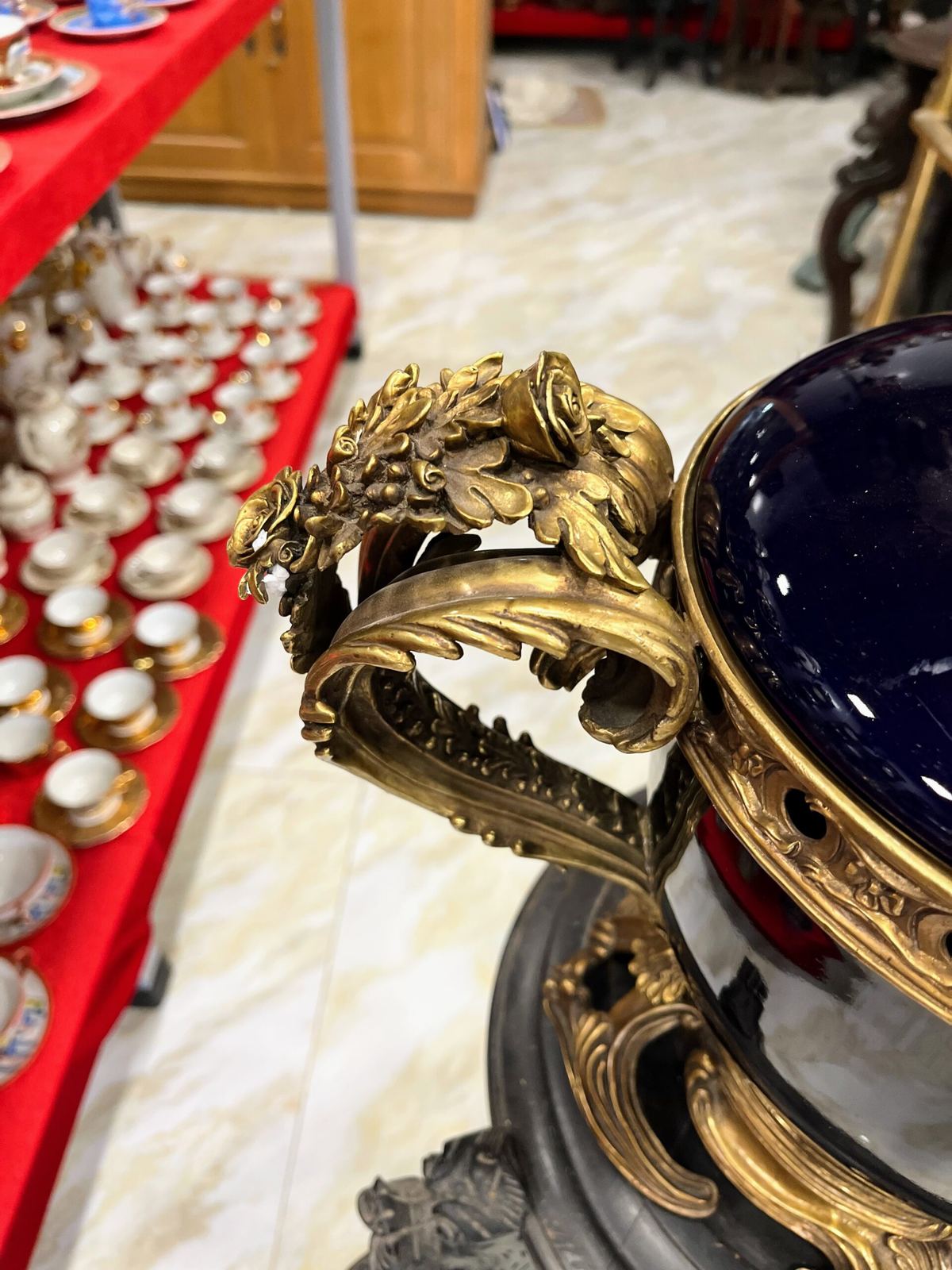 Chiếc cup sứ Bỉ – ảnh 3
