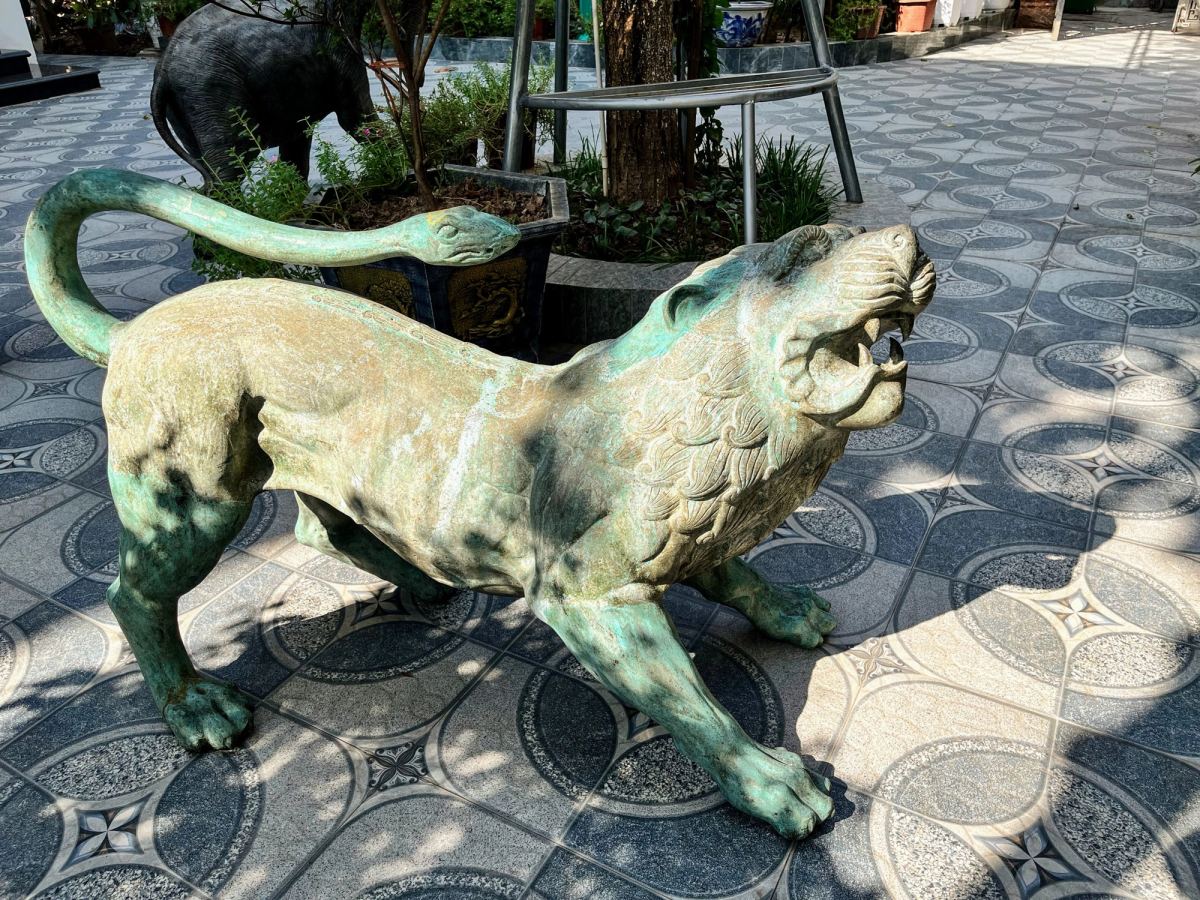 Tượng sư tử đồng – ảnh 2