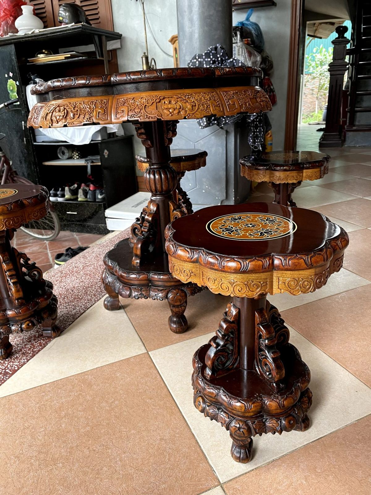 Bộ bàn ghế – ảnh 2