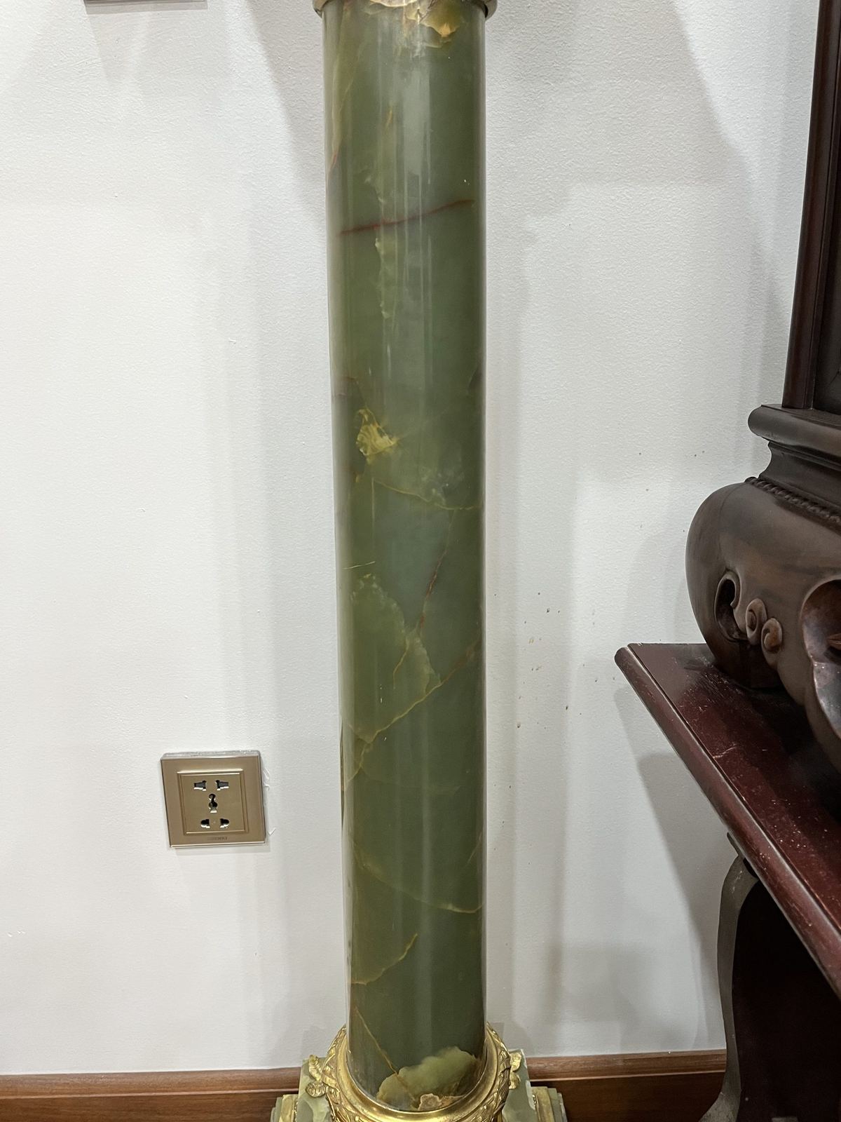 Một chiếc đèn dầu Pháp – ảnh 10