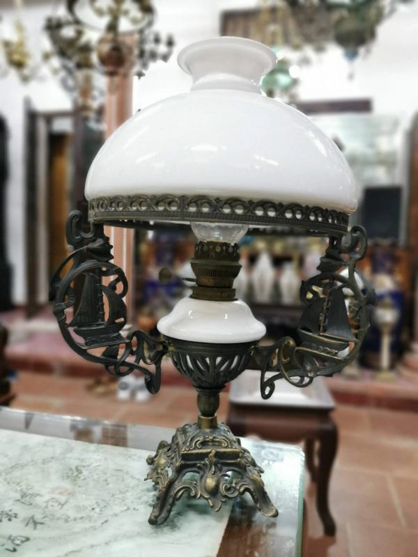 Đèn dầu để bàn – ảnh 1