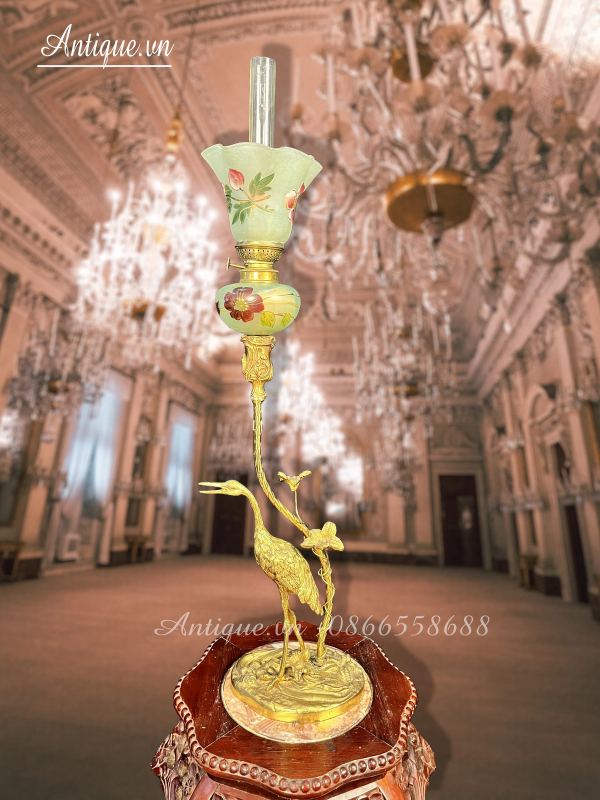 Đèn dầu tượng Pháp, cao 74cm – ảnh 1