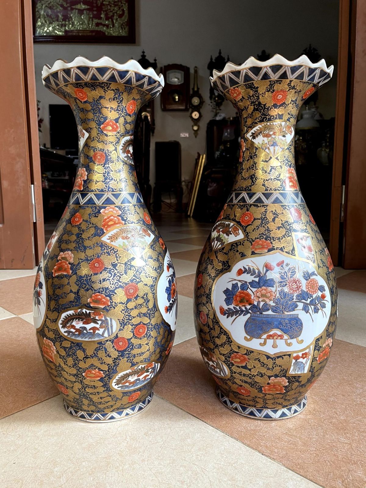 Cặp bình sứ Nhật, cao 46.5cm – ảnh 2