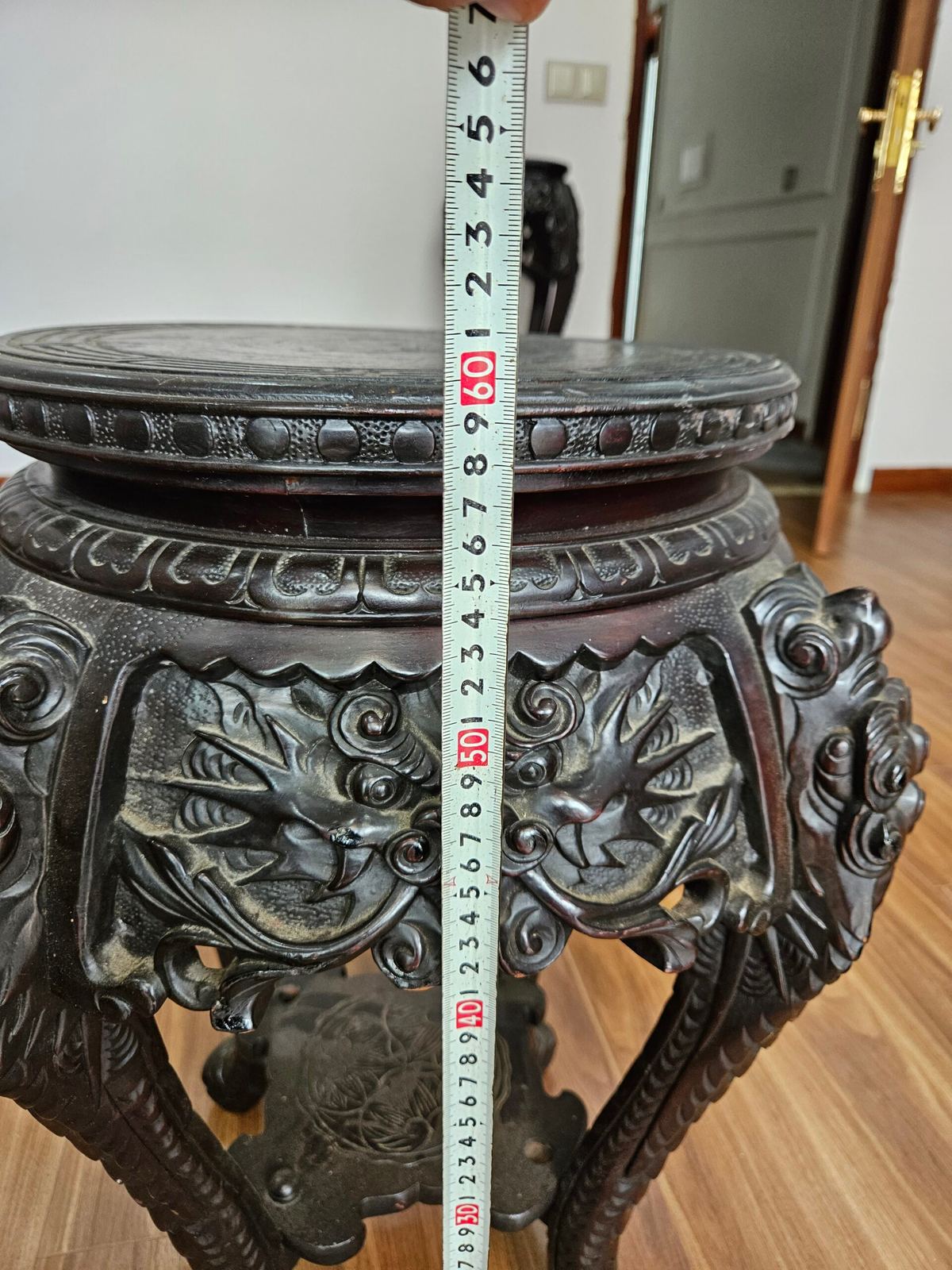 Một chiếc đôn gỗ rất đẹp, cao 60cm – ảnh 4