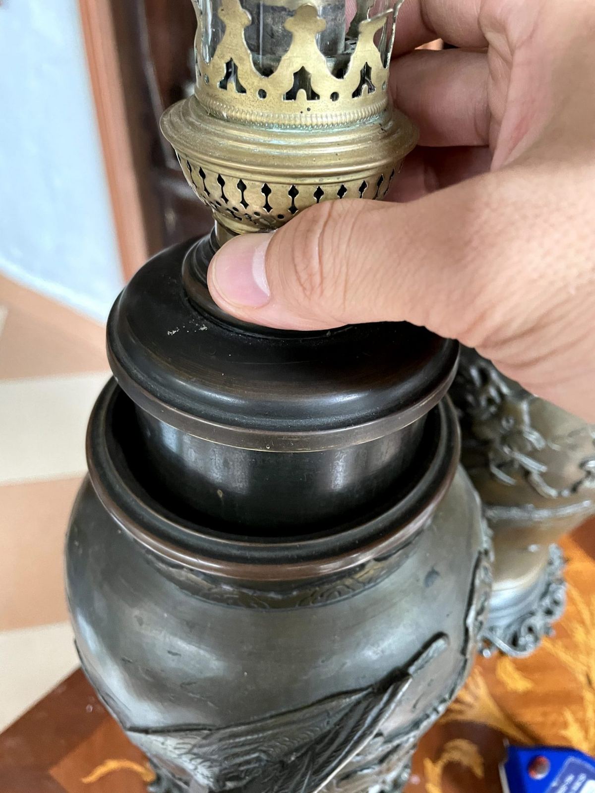 Đôi đèn dầu – ảnh 8