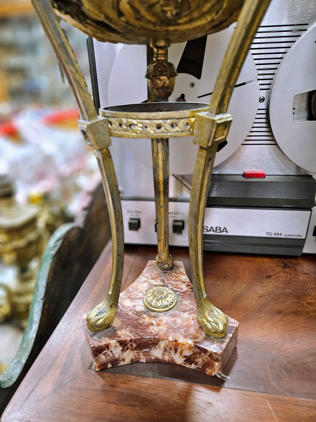 Cặp cúp đá – ảnh 4