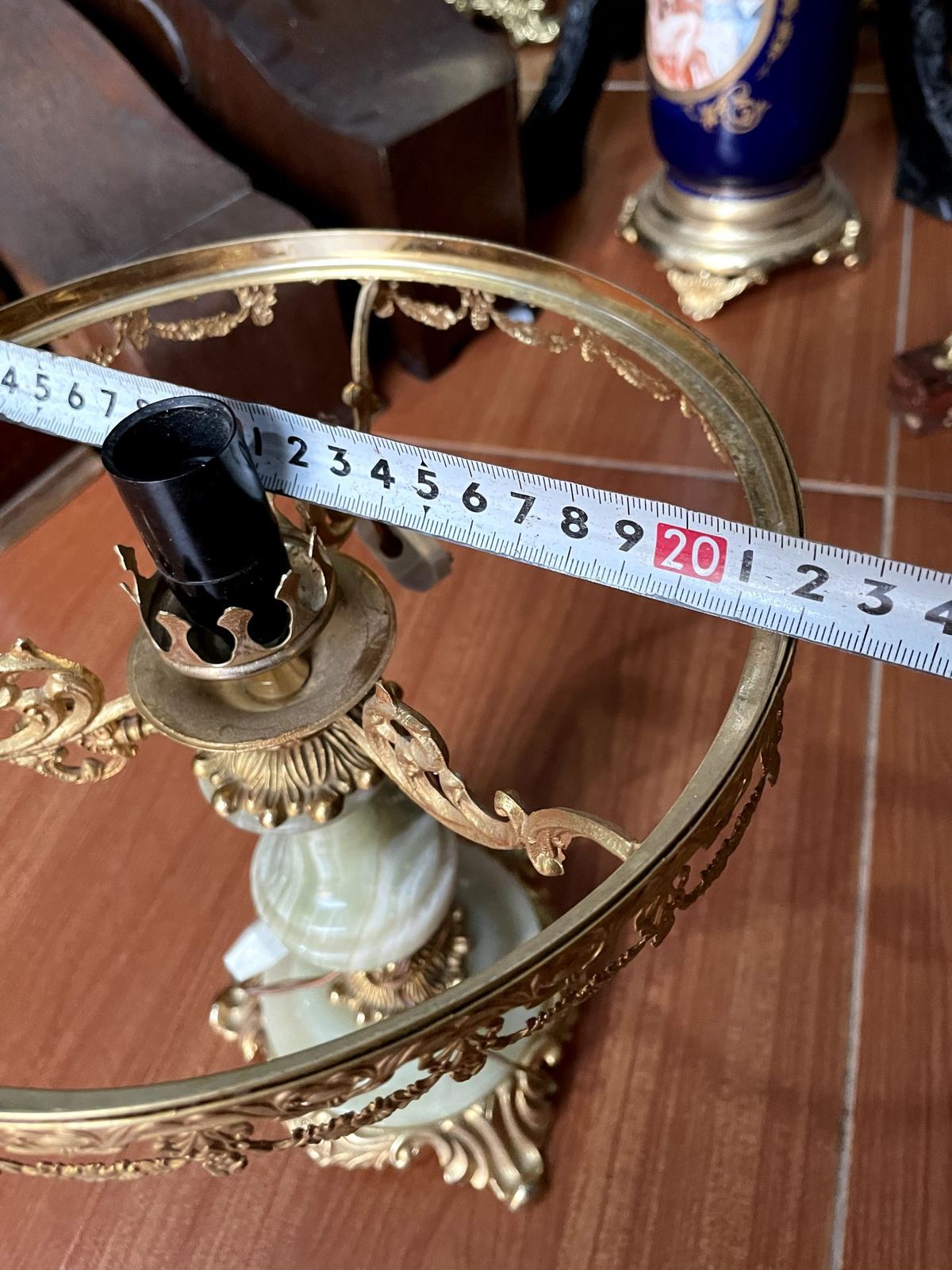 Đèn điện đá – ảnh 4