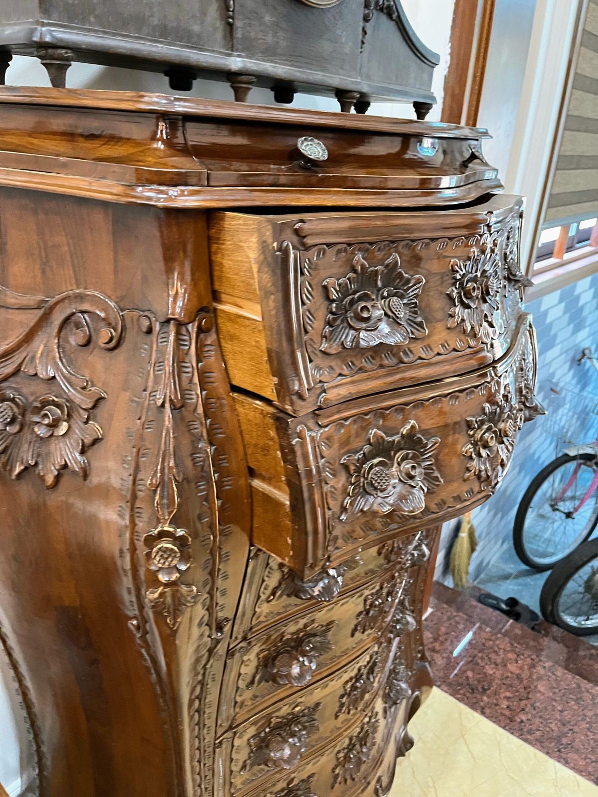 Tủ gỗ Pháp, cao 137cm – ảnh 7