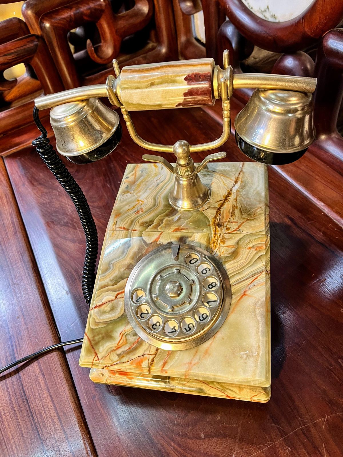 Điện thoại bàn – ảnh 2