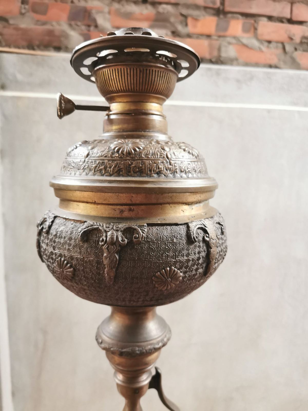 Chân đèn đồng Pháp – ảnh 6