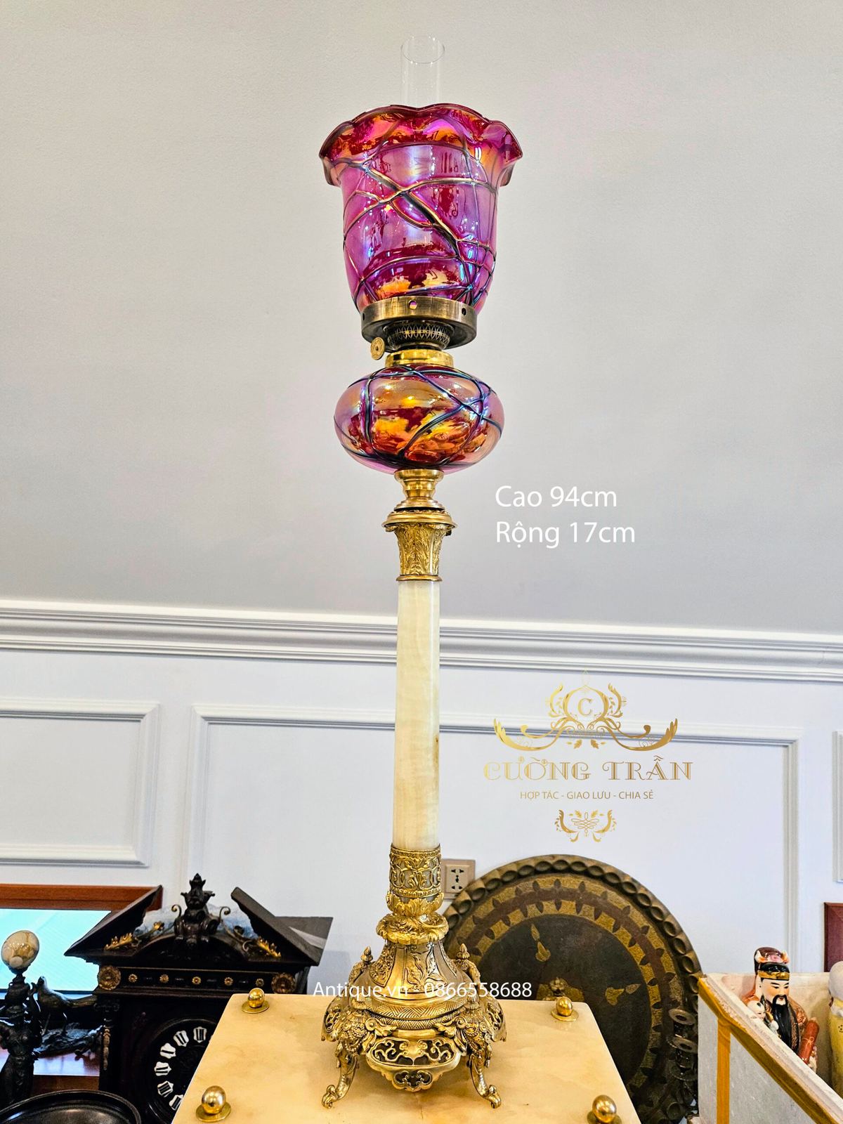 Đèn dầu chân đá cẩm thạch, cao 94cm – ảnh 1