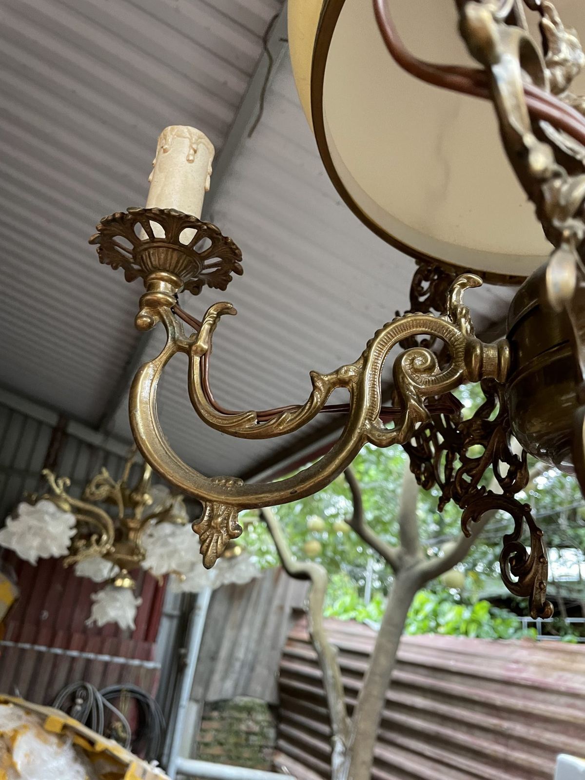Đèn 3 dây điện toàn thân bằng đồng – ảnh 4