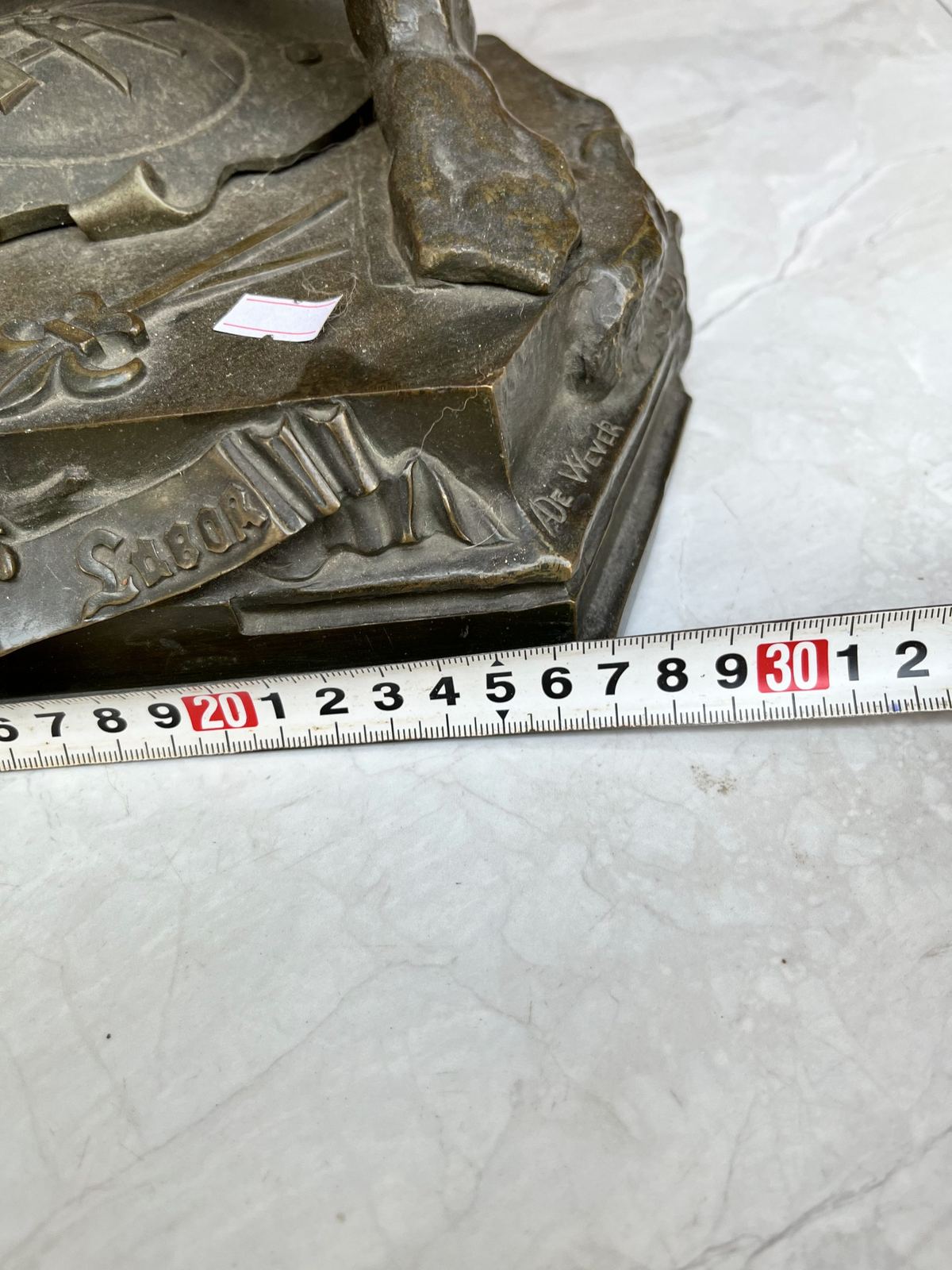 Tượng thợ rèn – ảnh 10
