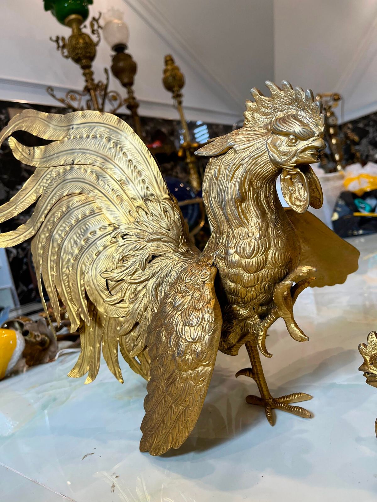 Cặp gà bằng đồng – ảnh 4