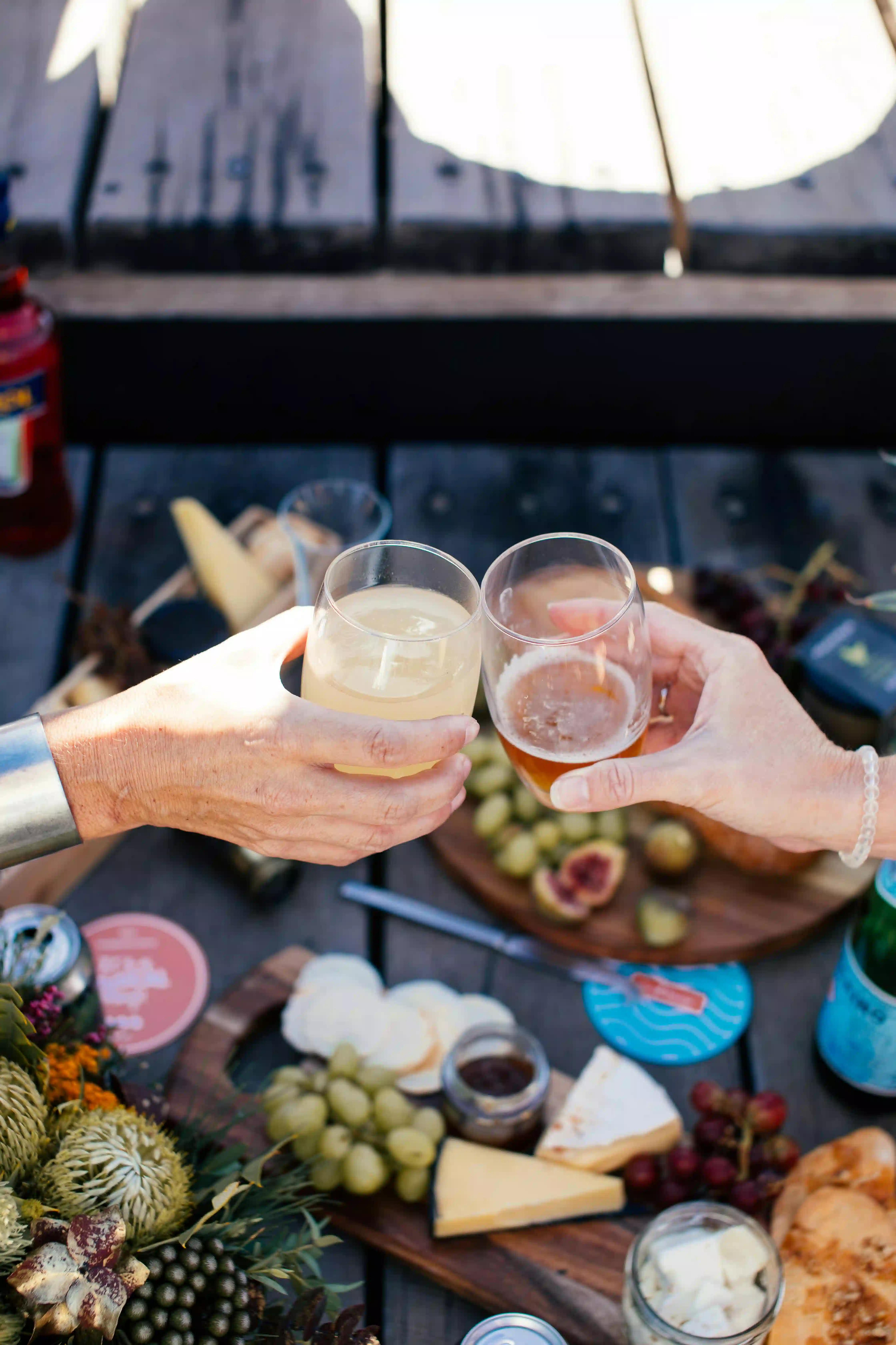 Stemless wine glasses in outdoor use