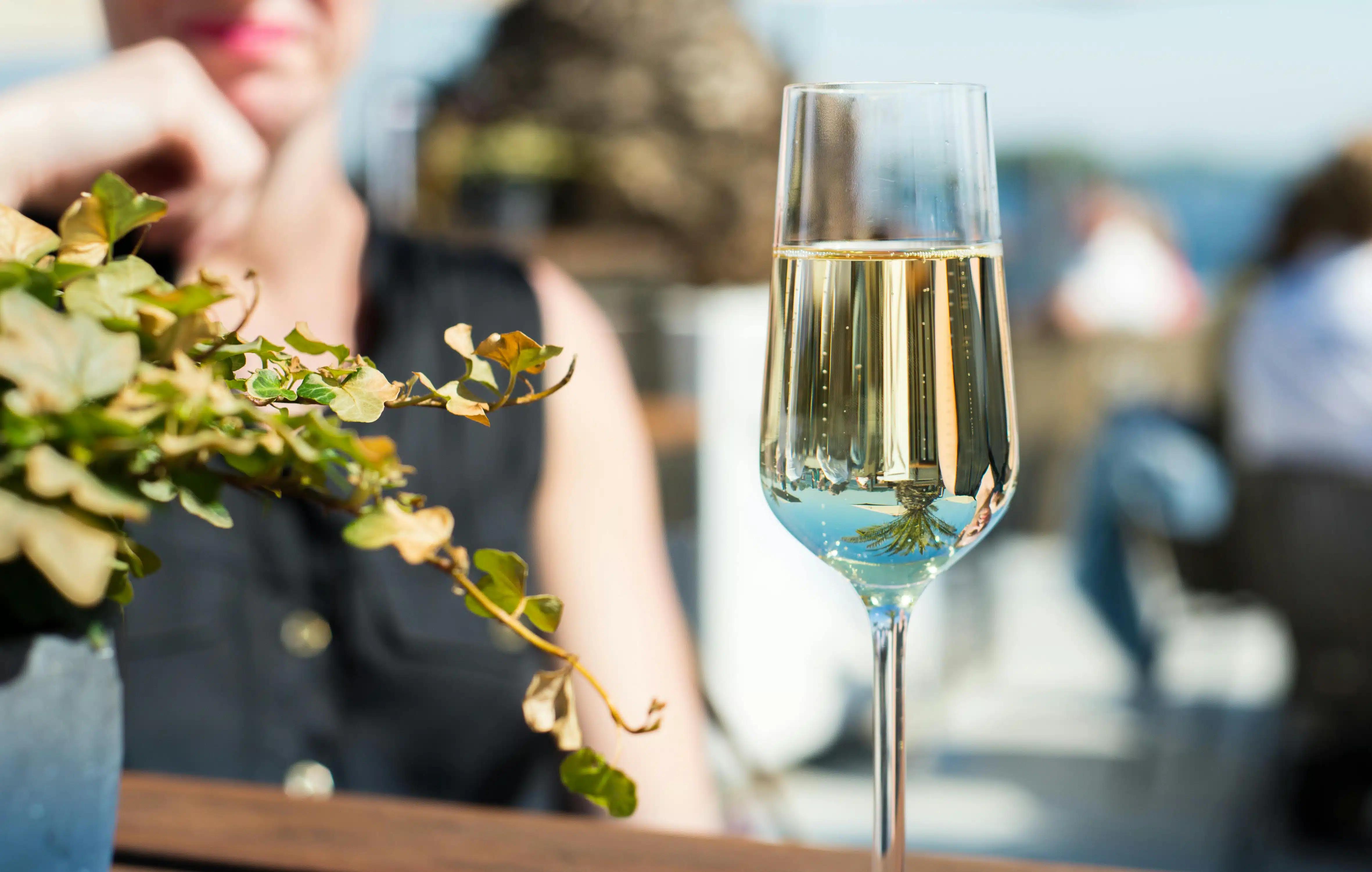Tulip glass for champagne