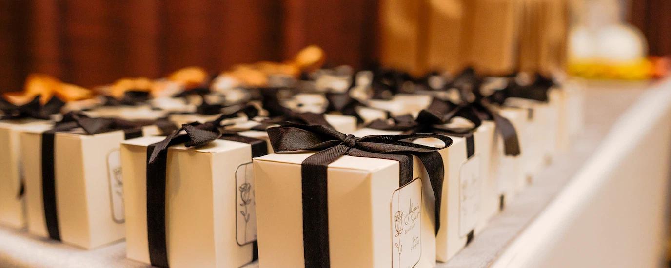 Best Corporate Gift Ideas for Clients & Employees