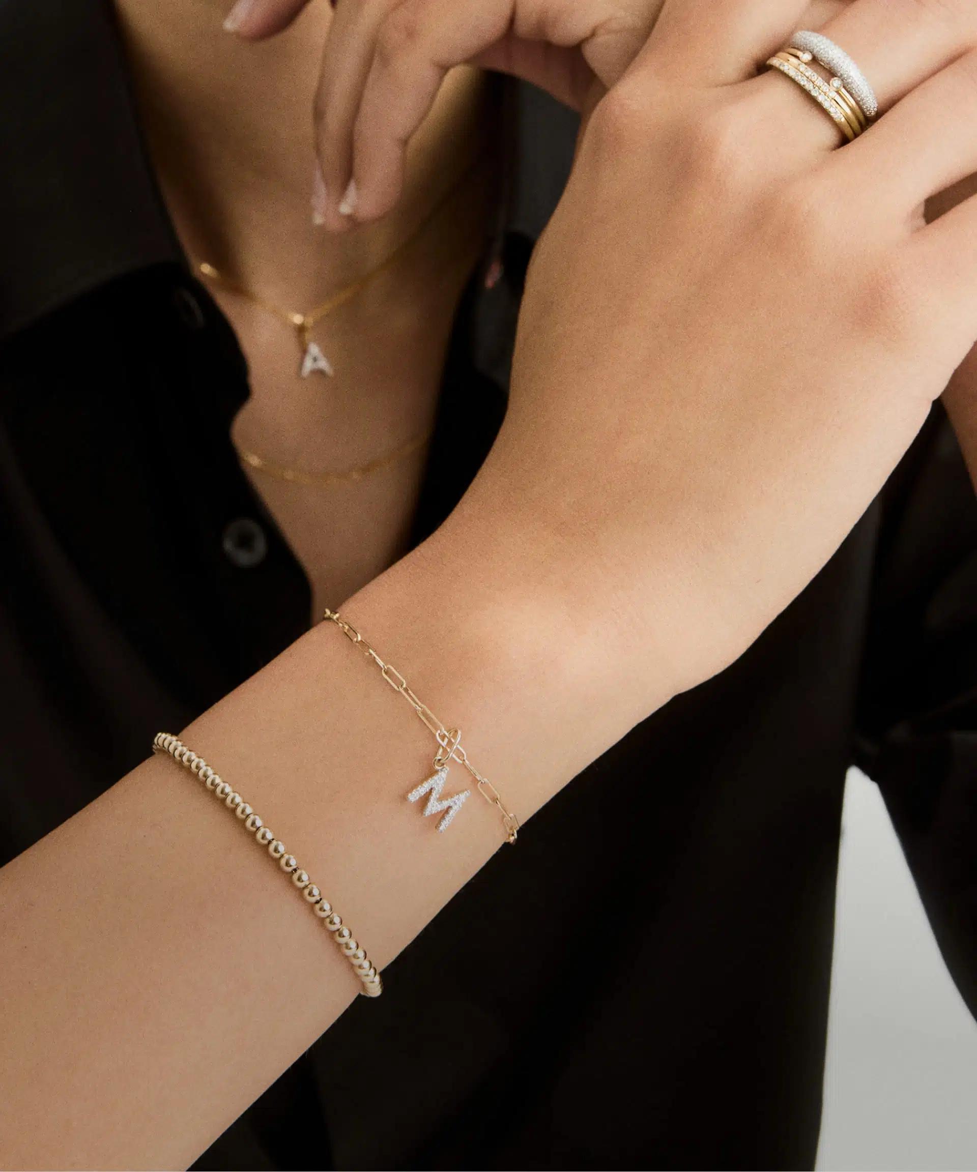 Fine Jewelry From Mejuri