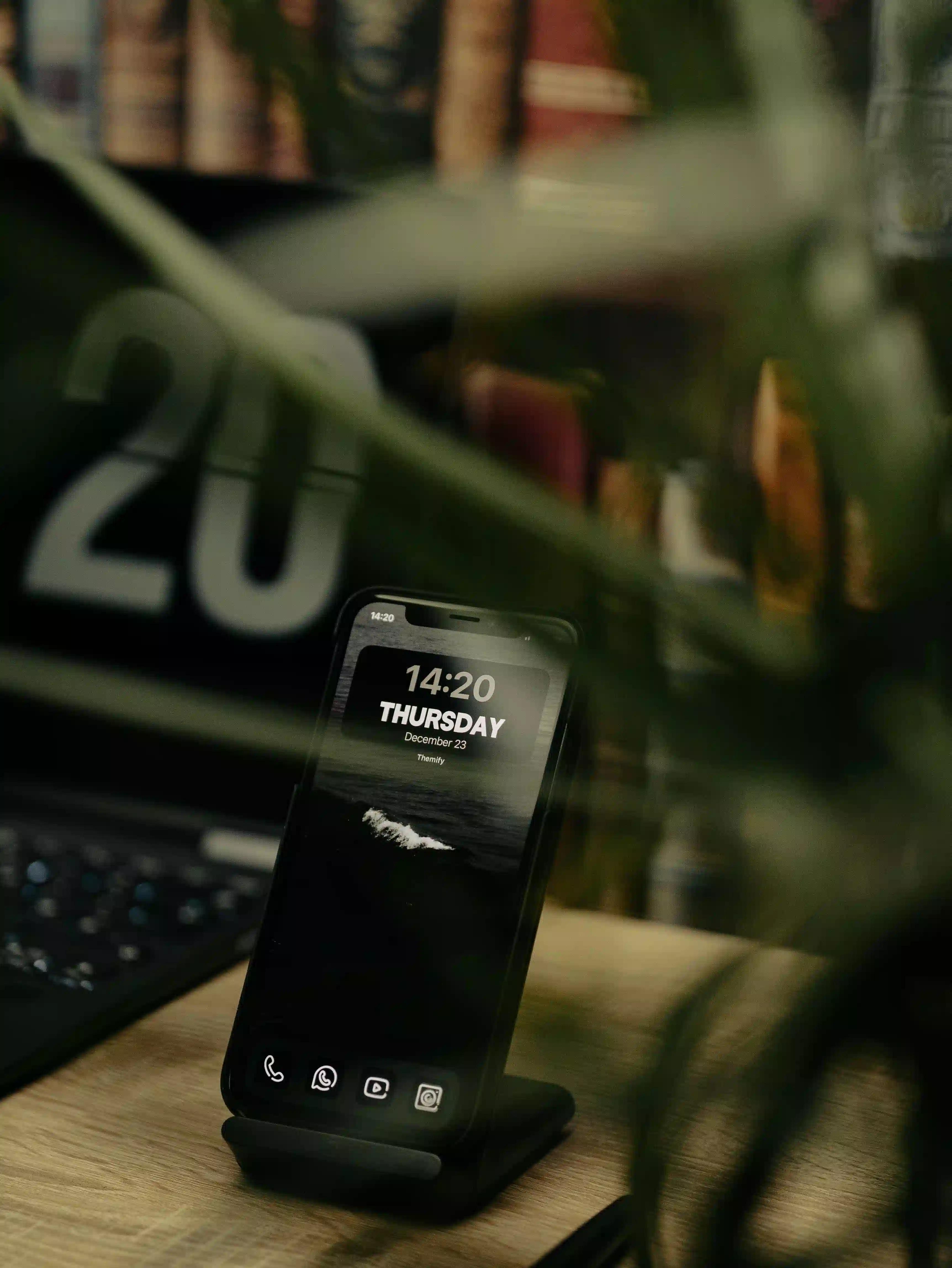 Device charger