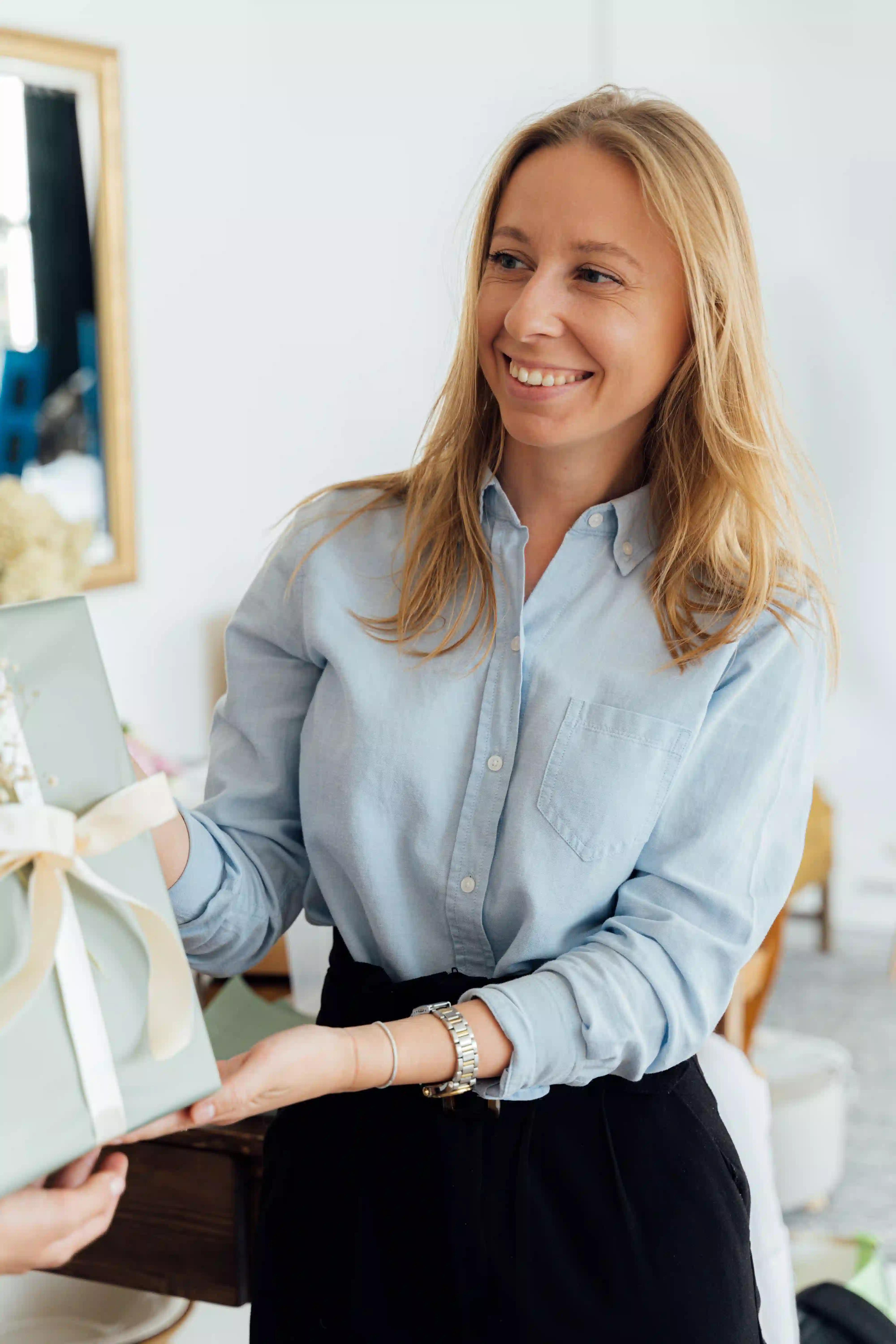 Client gifting by budget