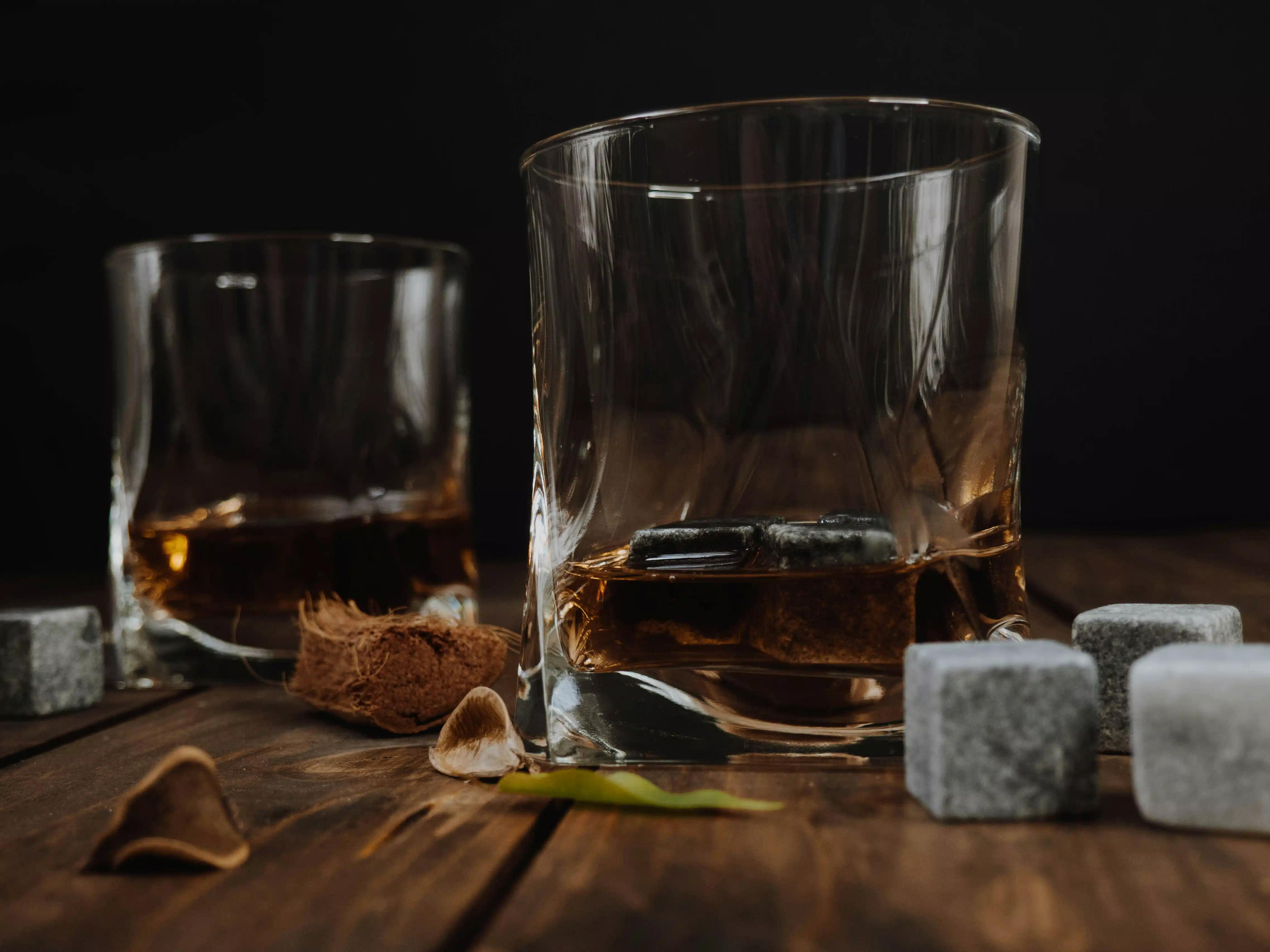 Double old-fashioned glass for whiskey