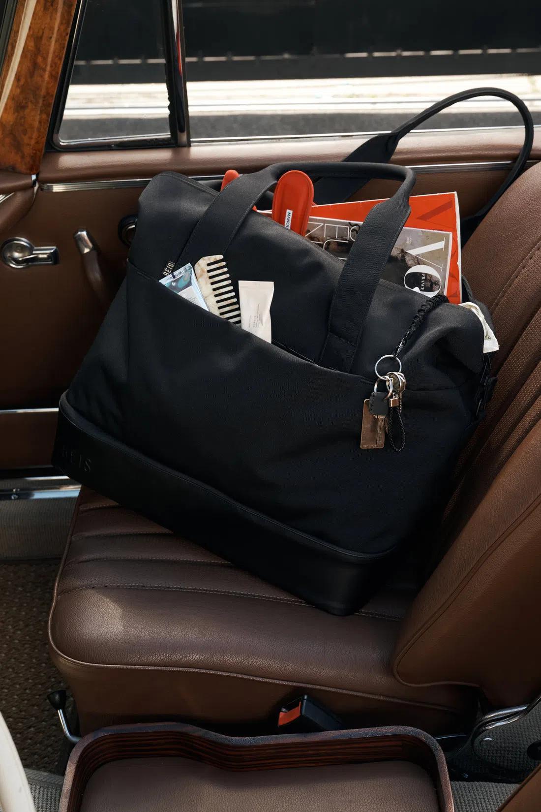 BÉIS The Mini Weekender