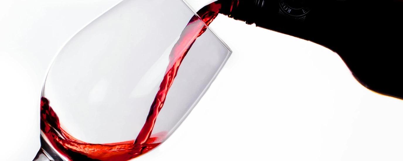 How Many Calories Are in a Glass of Red Wine?