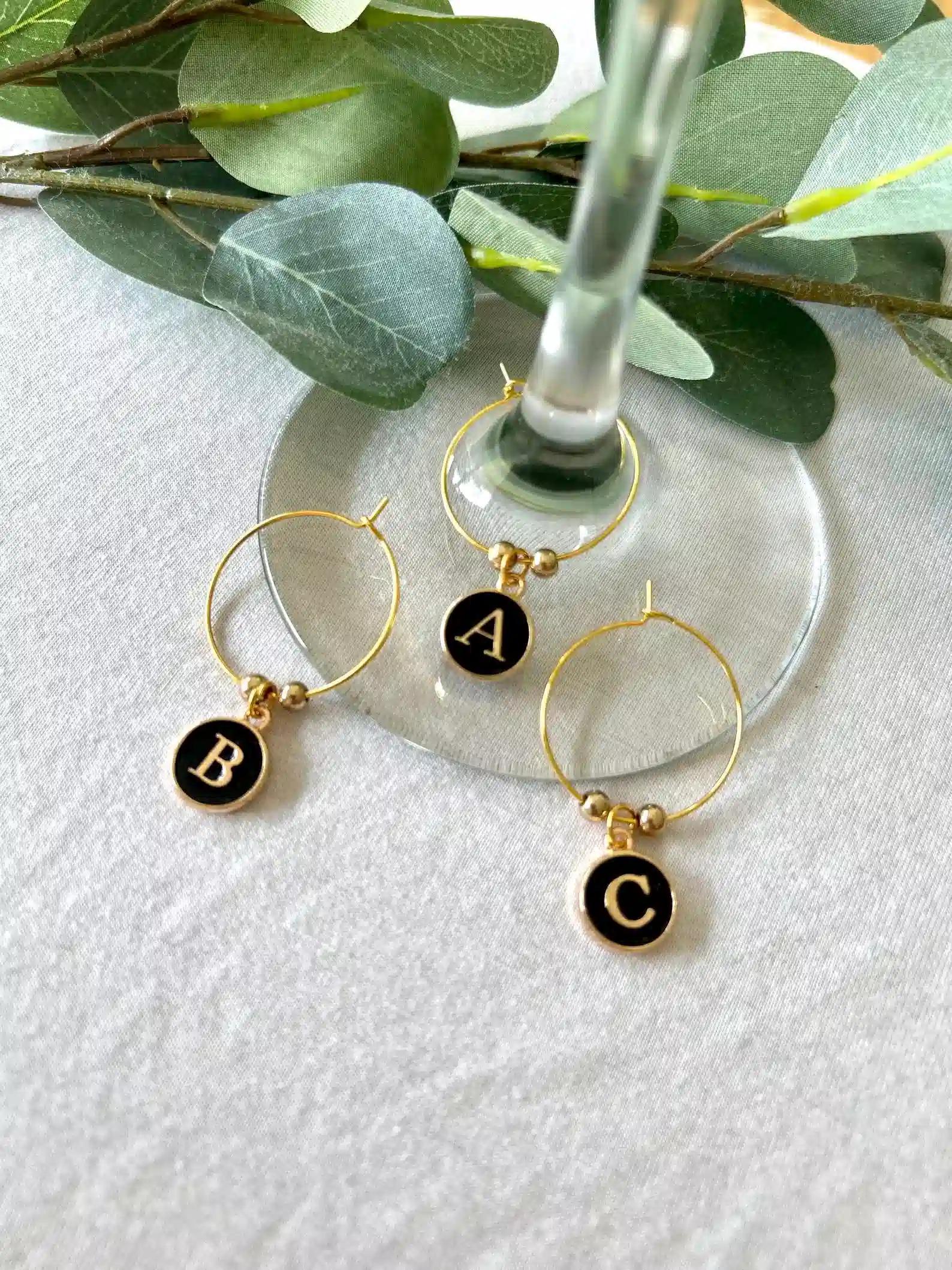 Monogrammed or Initial Wine Glass Charms - Etsy
