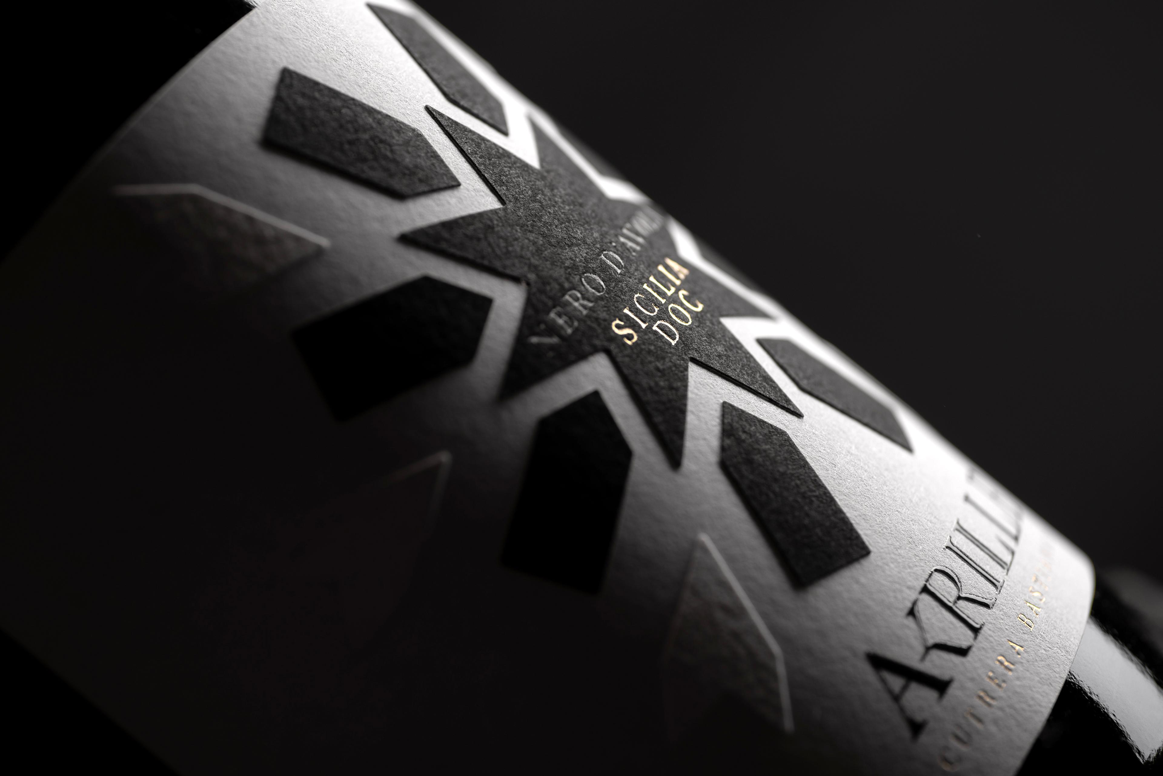 Cutrera Bastianich / Akrille