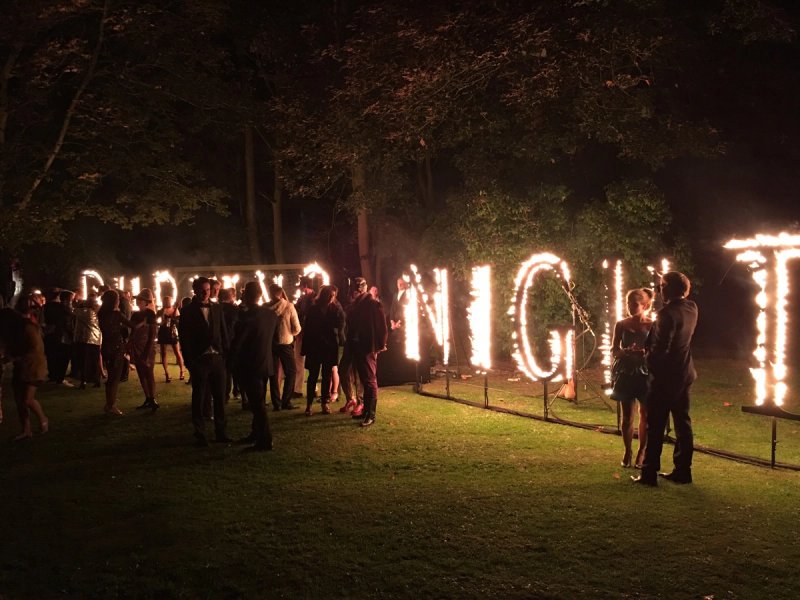 burning night party event letters nacht 