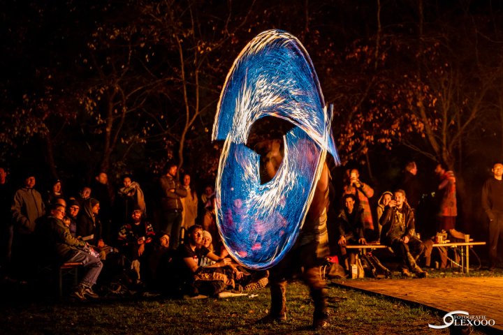 Vuur dansers sfeerbeeld 18