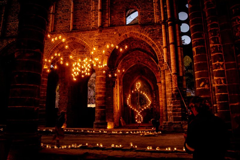 Fire decoration atmospheric image 11
