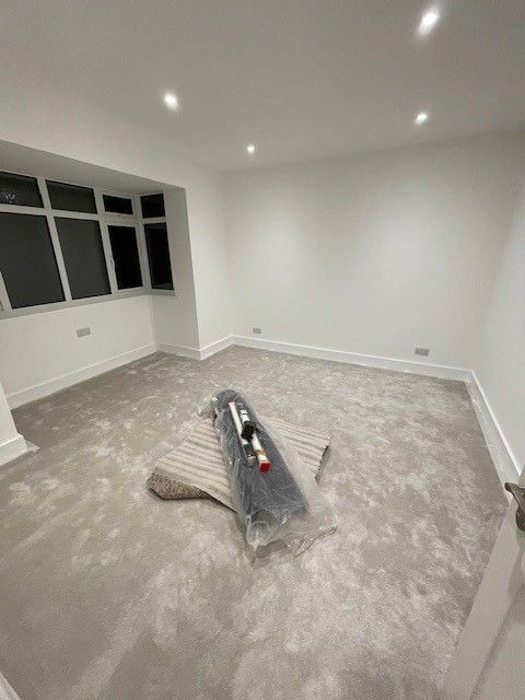 Bedroom with floor