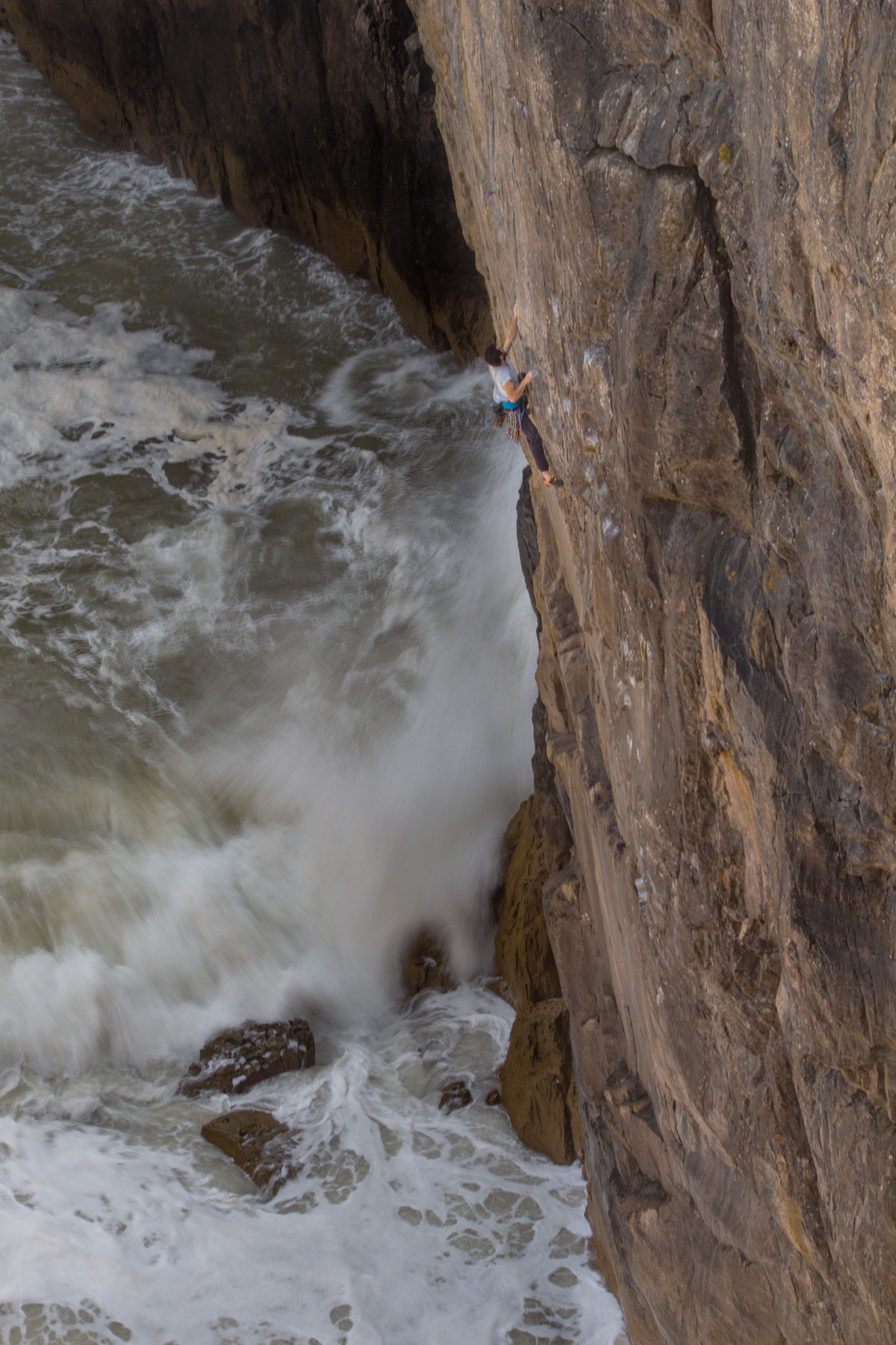 Eder Lomba climbing — photo 28
