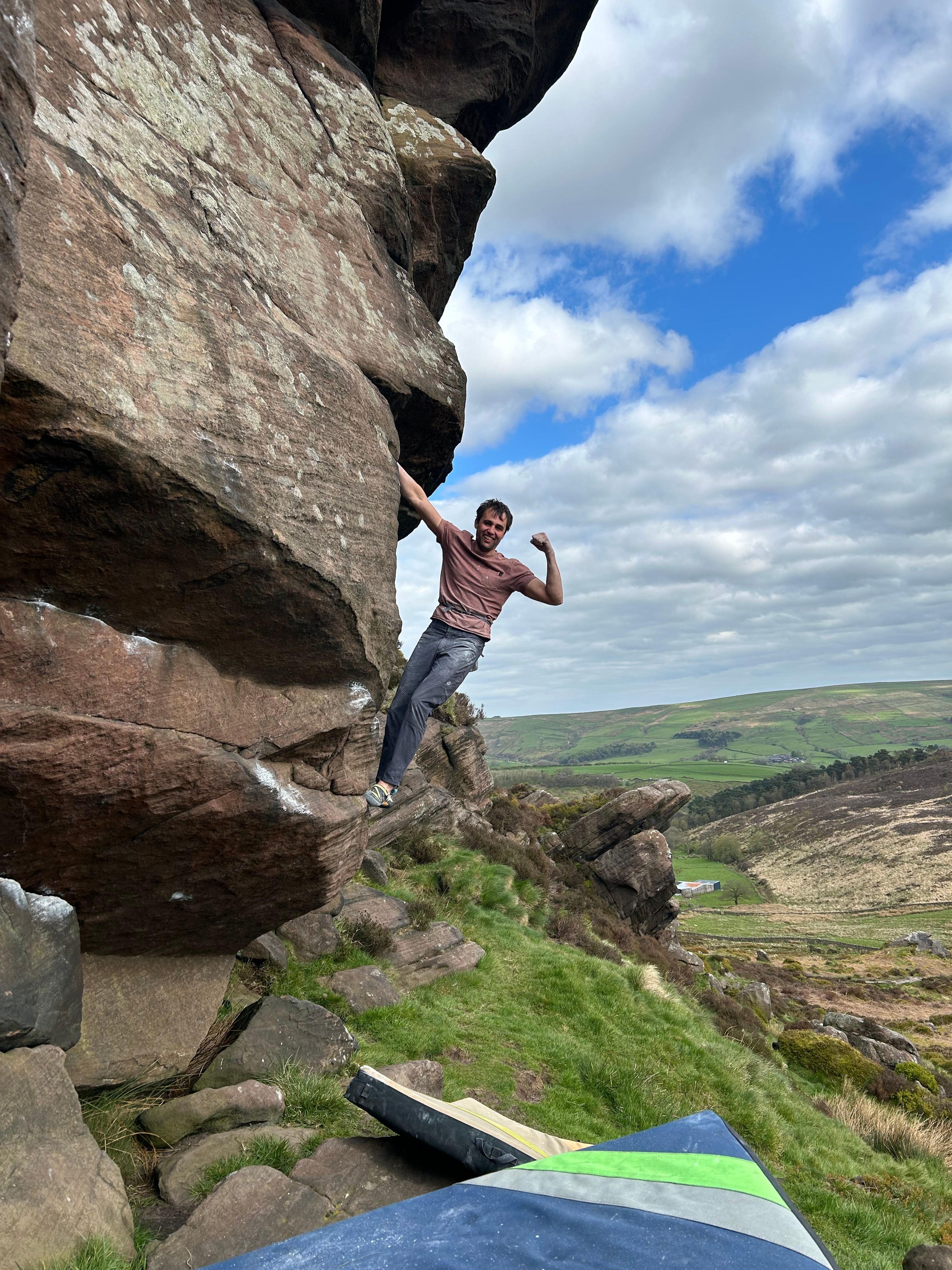 Eder Lomba climbing — photo 5
