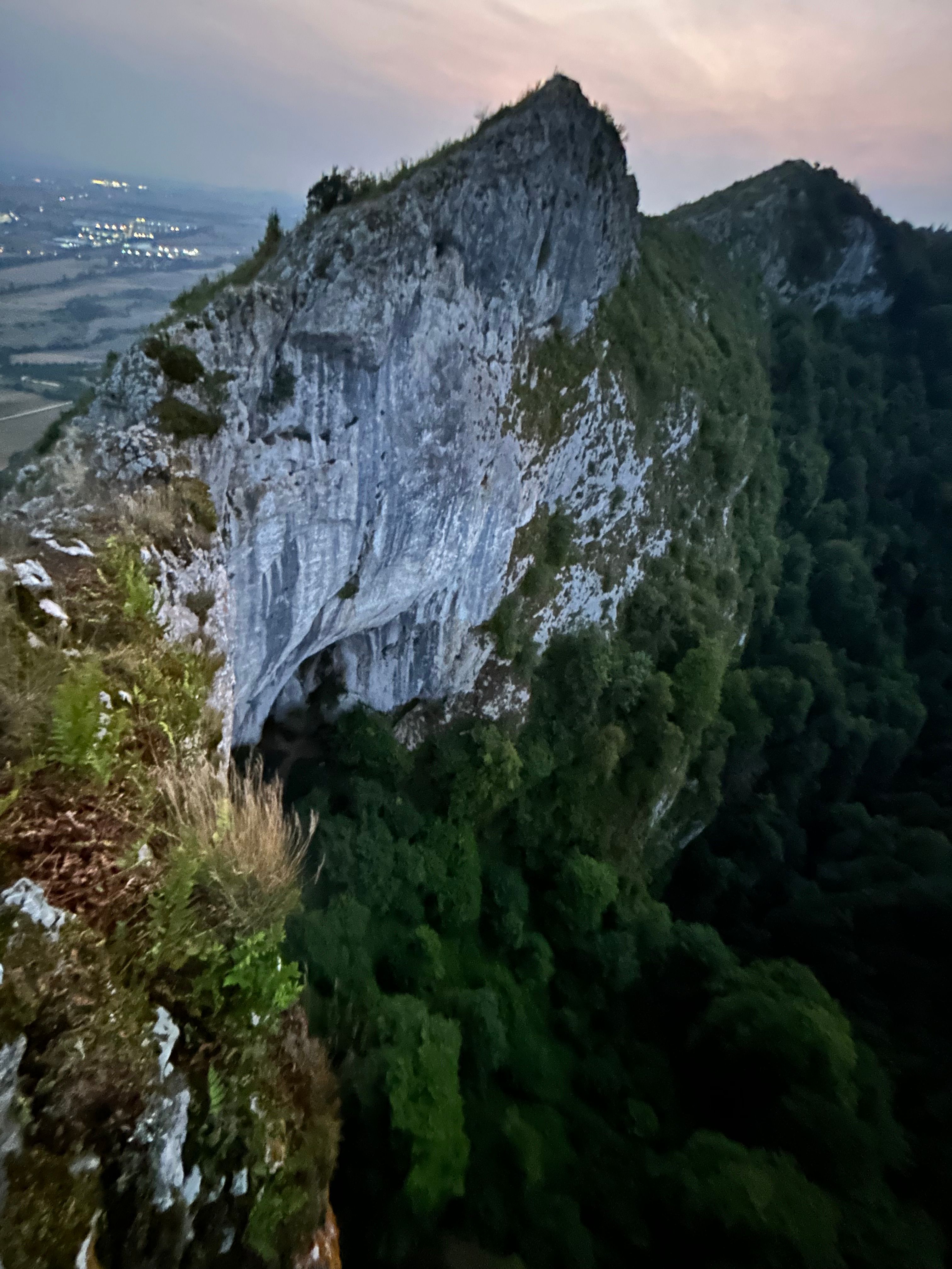 Eder Lomba climbing — photo 8