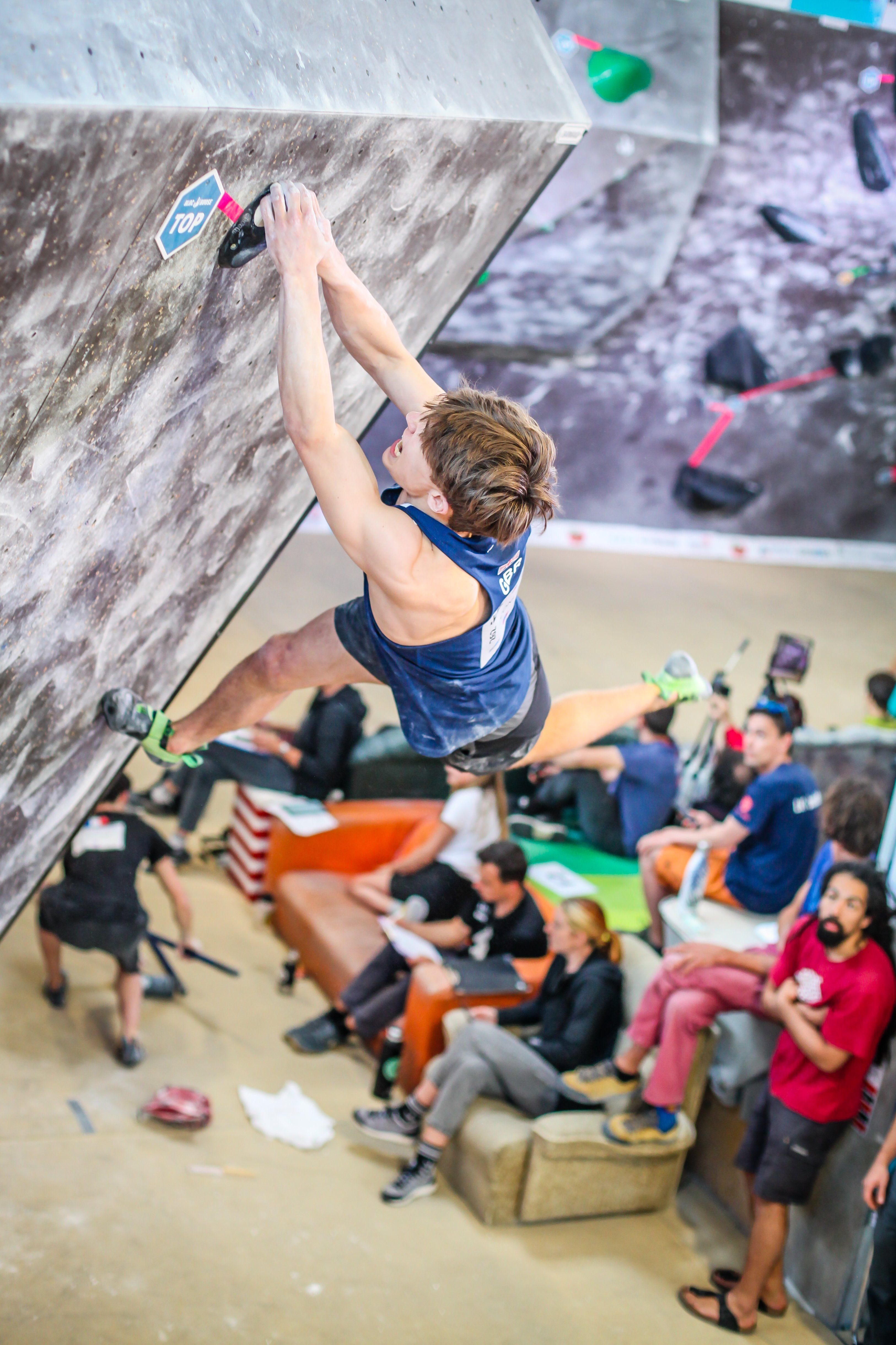 Eder Lomba climbing — photo 6