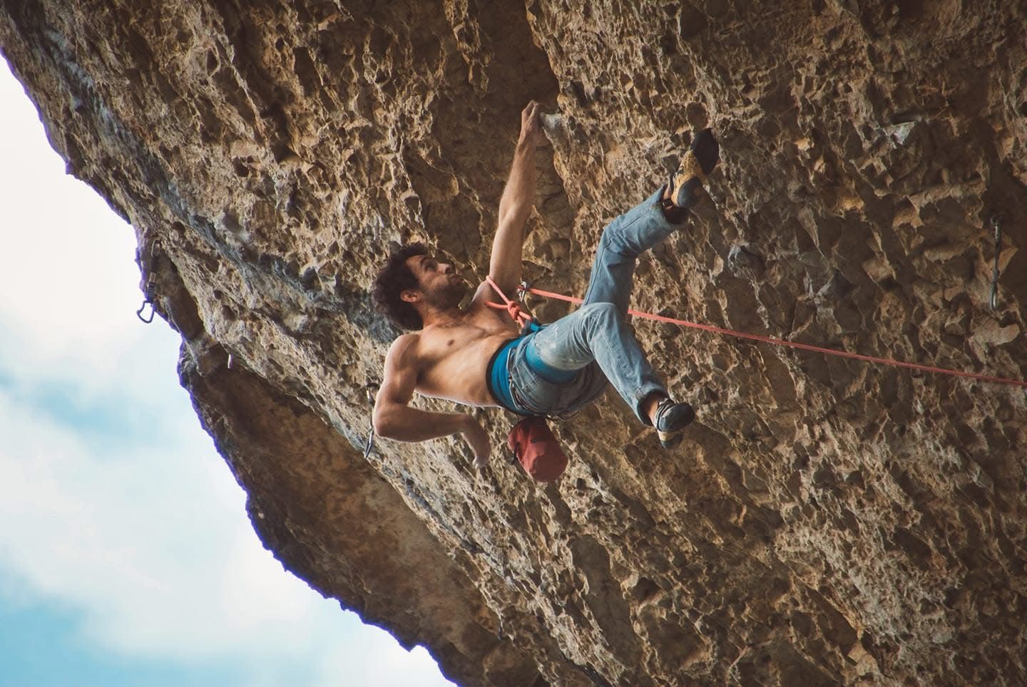 Eder Lomba climbing — photo 18