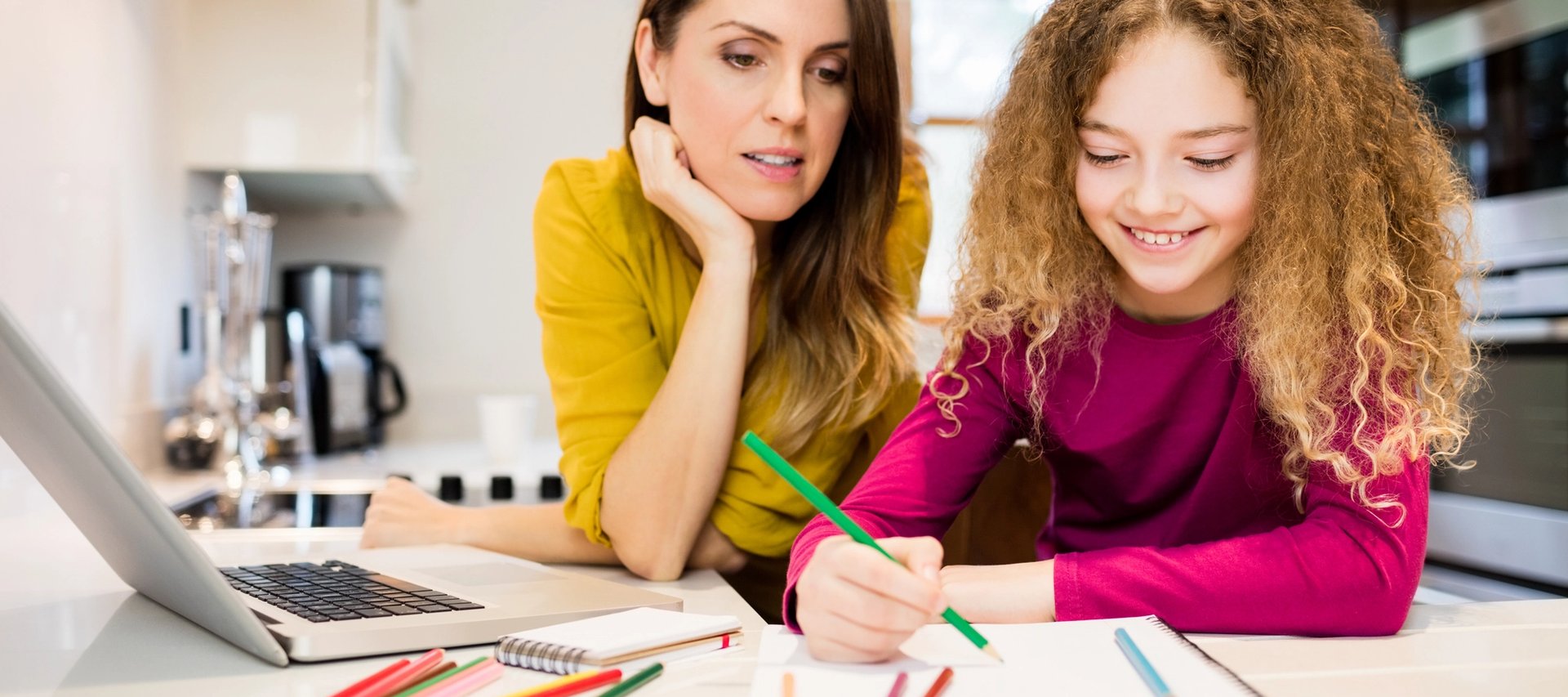 How To Teach English to Kids at Home: 15 Expert Tips for Parents