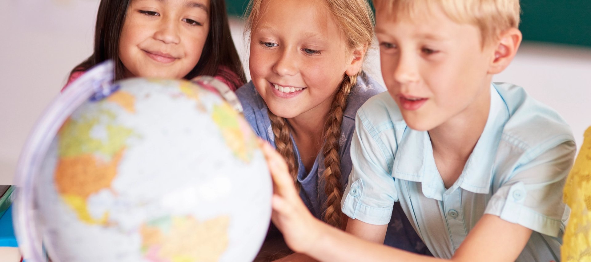 Échanges scolaires internationaux : une immersion linguistique et culturelle dès le plus jeune âge