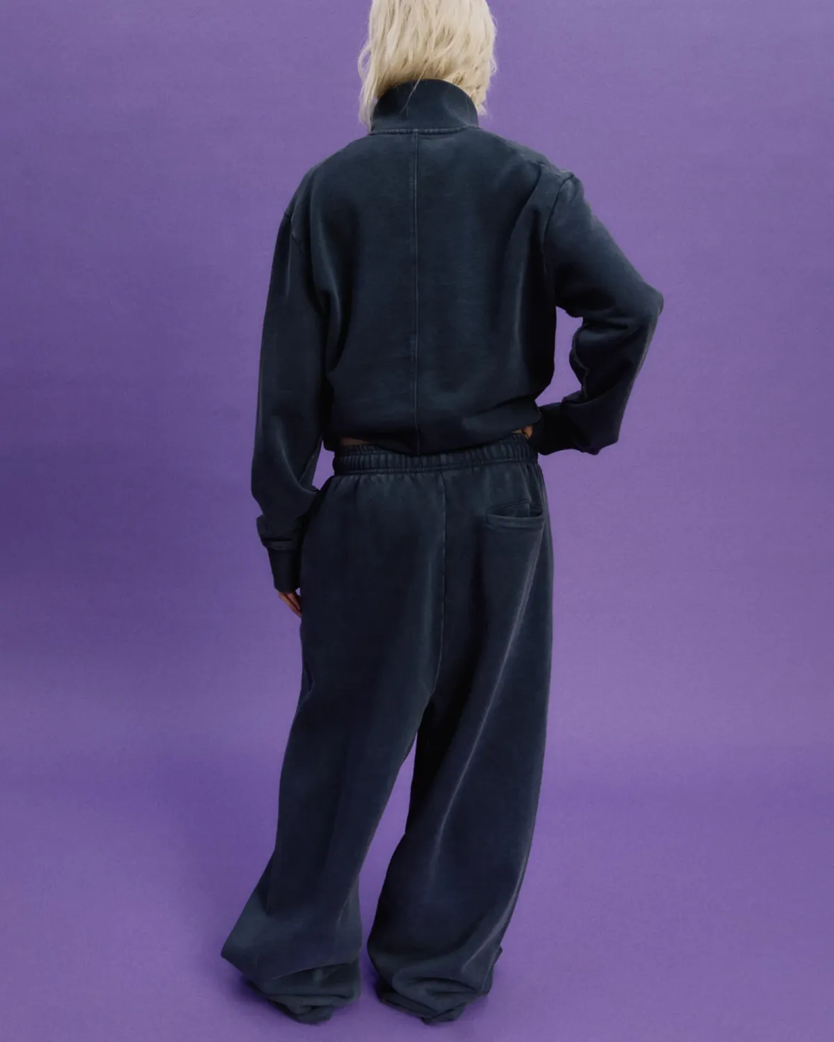 Full Sweatpant Salted Navy - Image 4