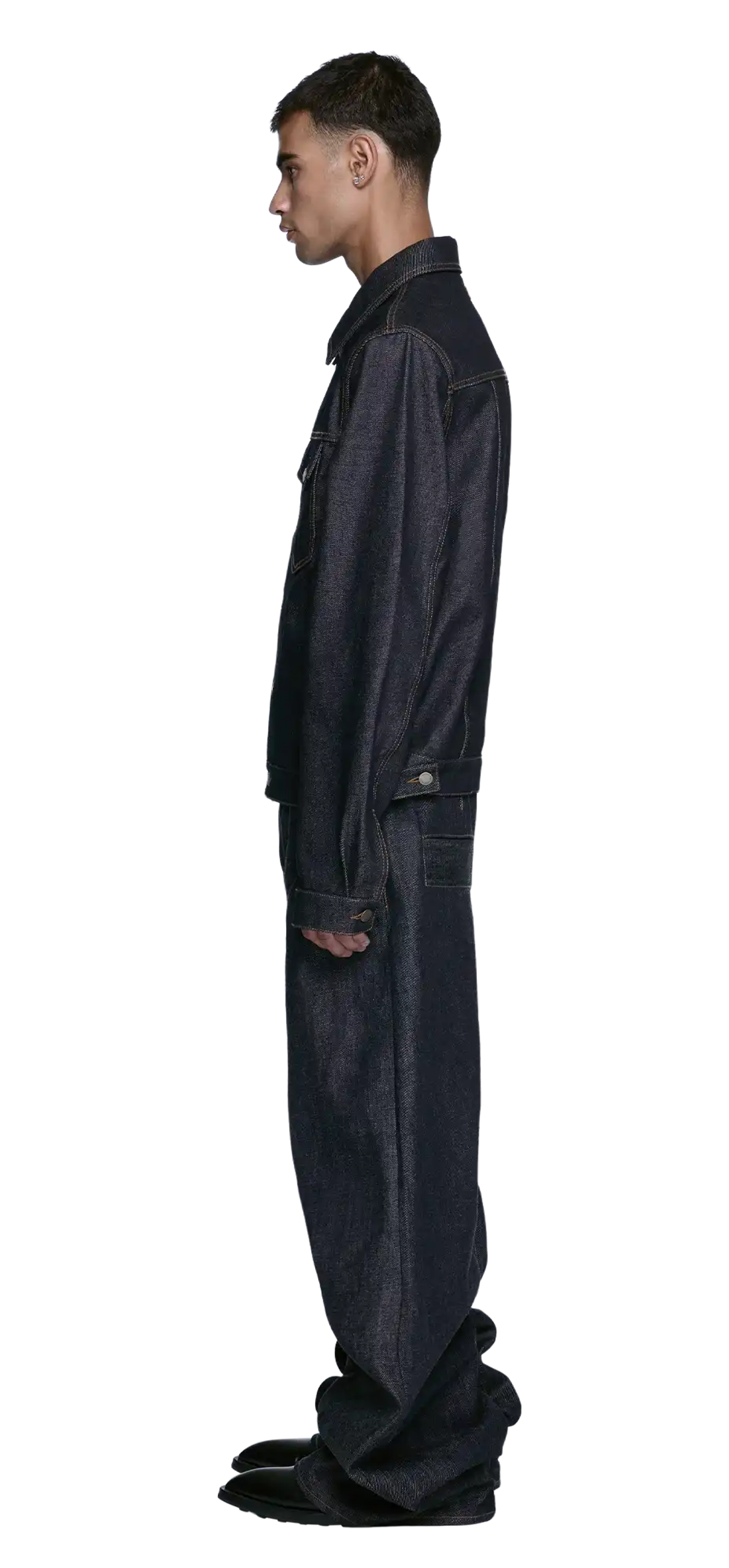 classic-denim-jacket-raw-indigo character left view