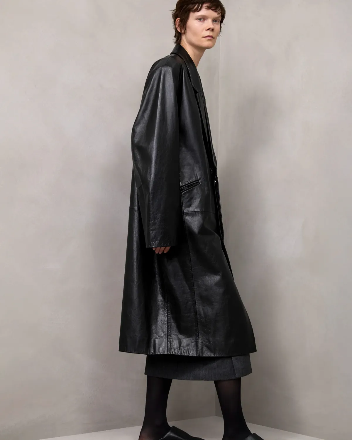 Single Breasted Leather Coat Black Leather - Image 2